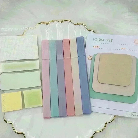 Stationary Set - Green Bundle - Picture 2 of 6